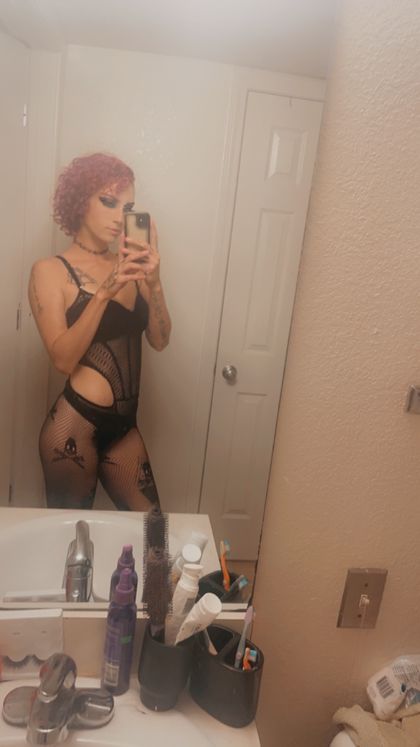elli3554 OnlyFans picture
