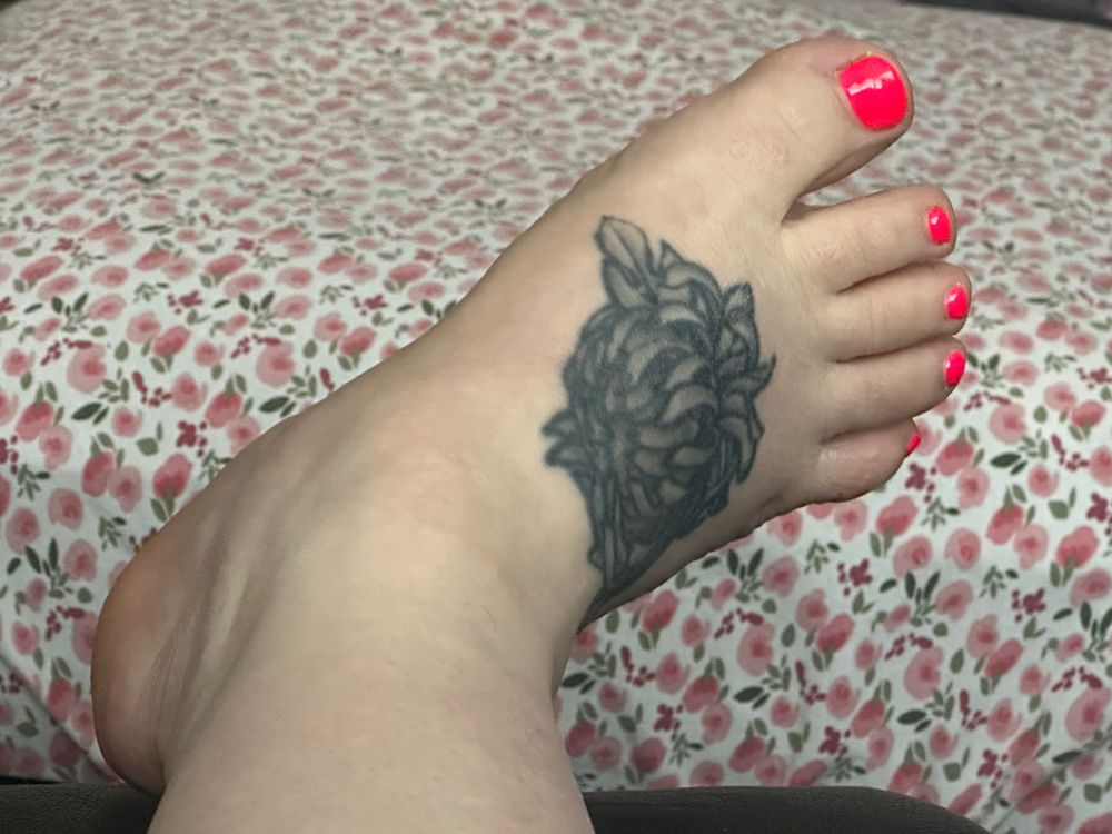 flowerfffeet007 OnlyFans profile picture