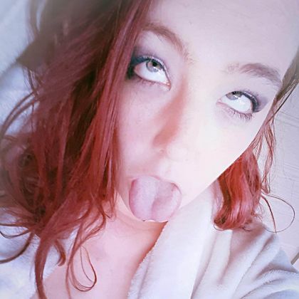 strawberrycough72 OnlyFans picture