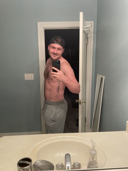adriancox OnlyFans picture