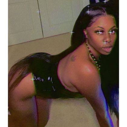 pleaseme_violet OnlyFans picture