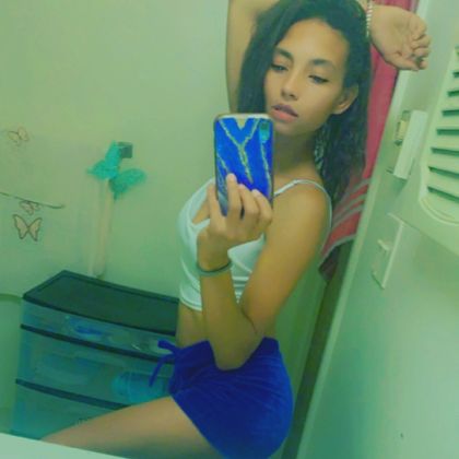 bellaqueenbreezy OnlyFans picture