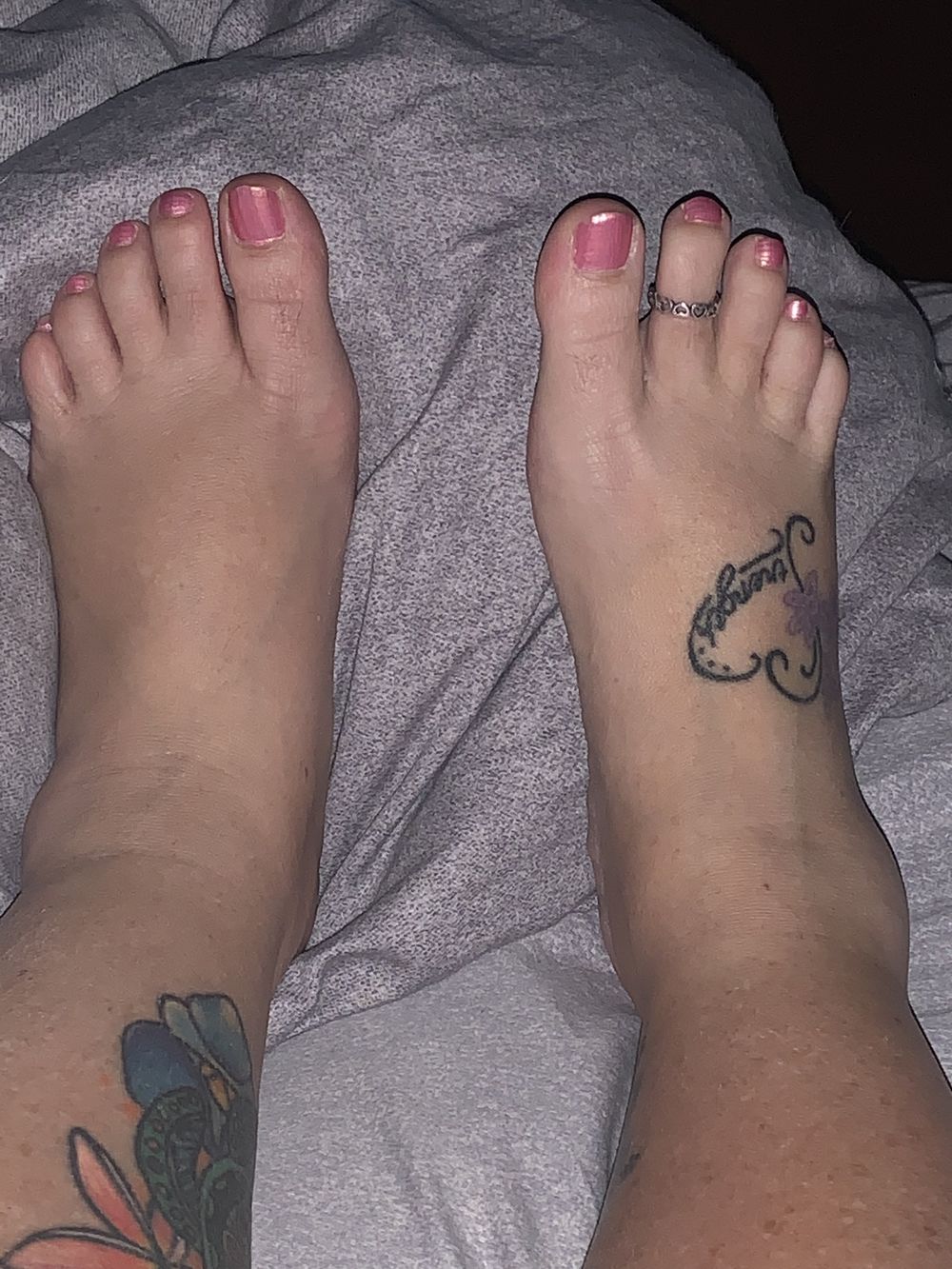 footsietootsiesforyou OnlyFans profile picture