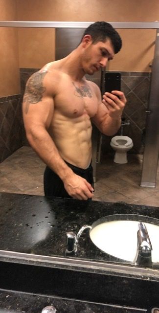 handsomehunk76 OnlyFans picture