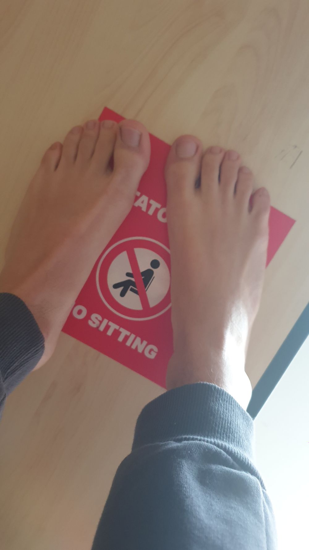 smallfeetguy OnlyFans profile picture