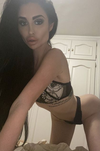 alantaandfriends OnlyFans picture