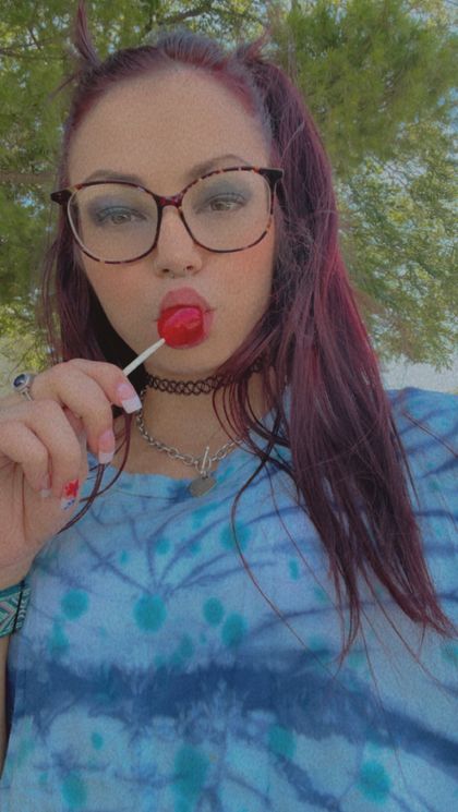 lucyslovins OnlyFans picture