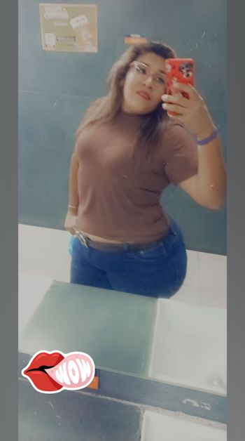 Linda Love23