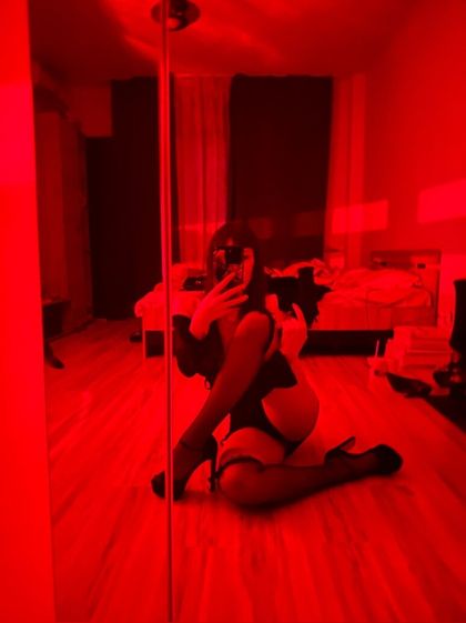xannyvalium OnlyFans picture