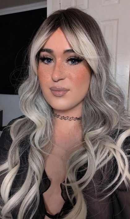 sashakinguk OnlyFans picture