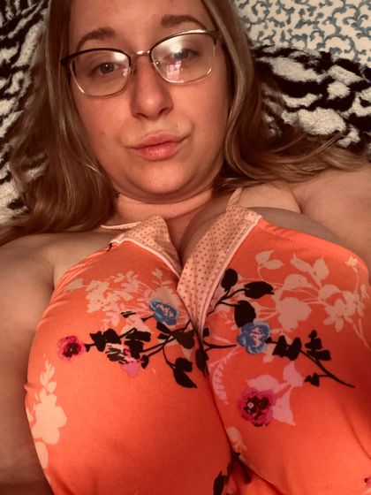 suzie69 OnlyFans picture