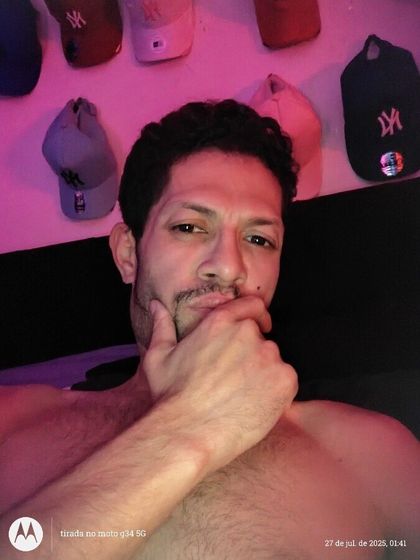 kinholiver OnlyFans picture