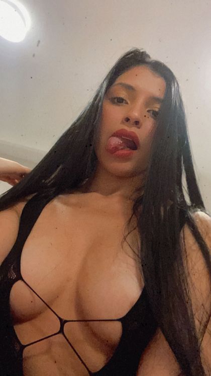 isabellarango OnlyFans picture