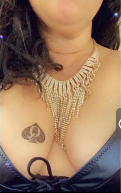 hotwifebbckc OnlyFans picture