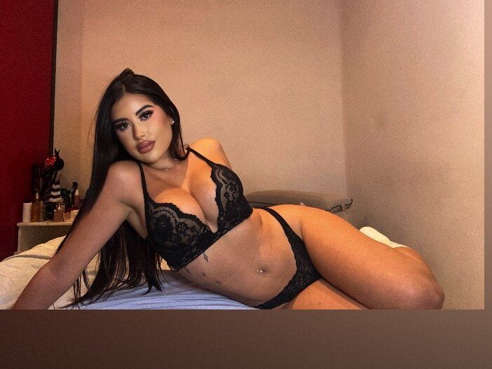 paulapradaa OnlyFans profile picture