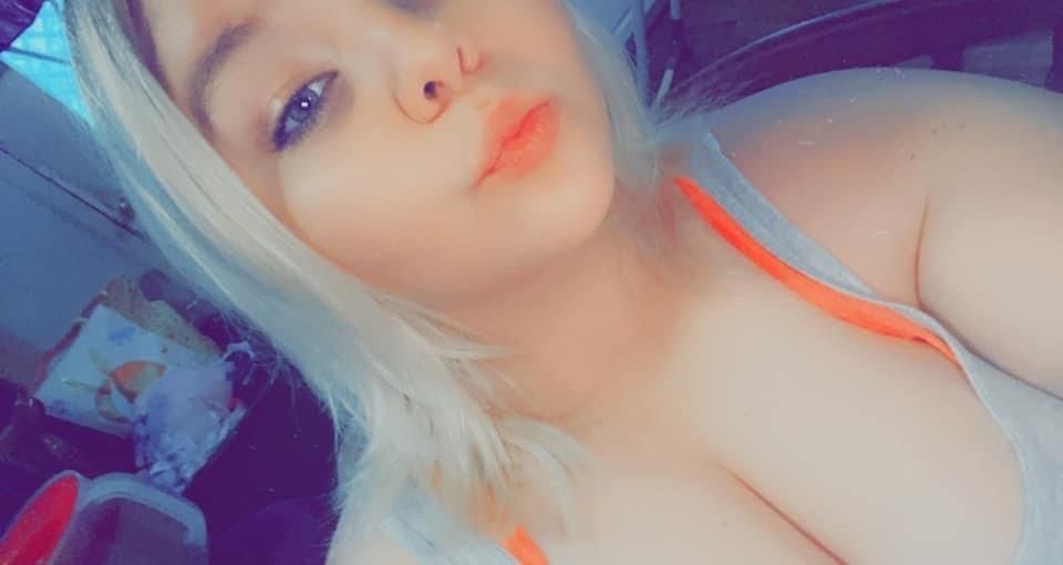 darkrosesecrets08 OnlyFans profile picture