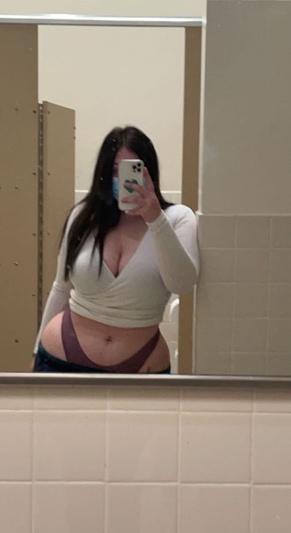 ivymolfino OnlyFans picture