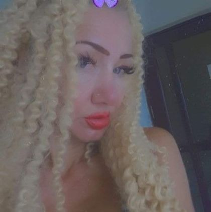 julya6969 OnlyFans picture
