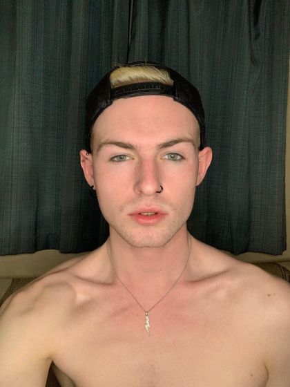 kc202 OnlyFans picture