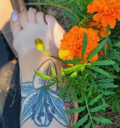 carensbarefoot OnlyFans picture