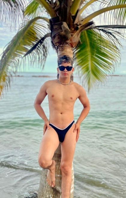 robin_lenoxx OnlyFans picture