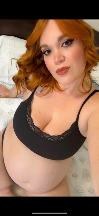 pregnantredhead69 OnlyFans picture