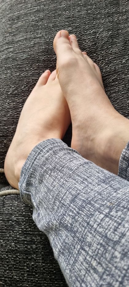 lovefeet89 OnlyFans picture