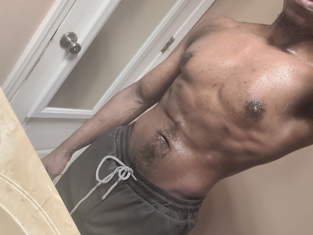 iconheir OnlyFans profile picture