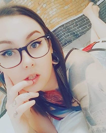 scarletthallows OnlyFans picture