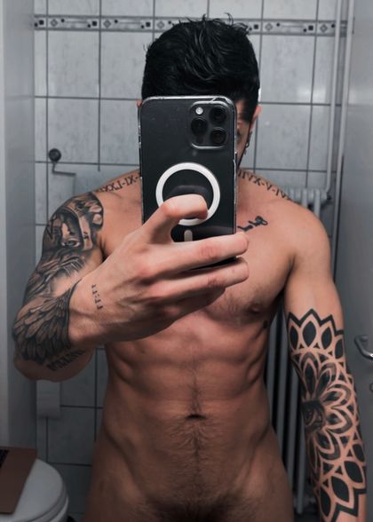 esteban_1096 OnlyFans picture
