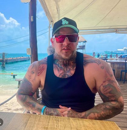 positively_unknown OnlyFans picture