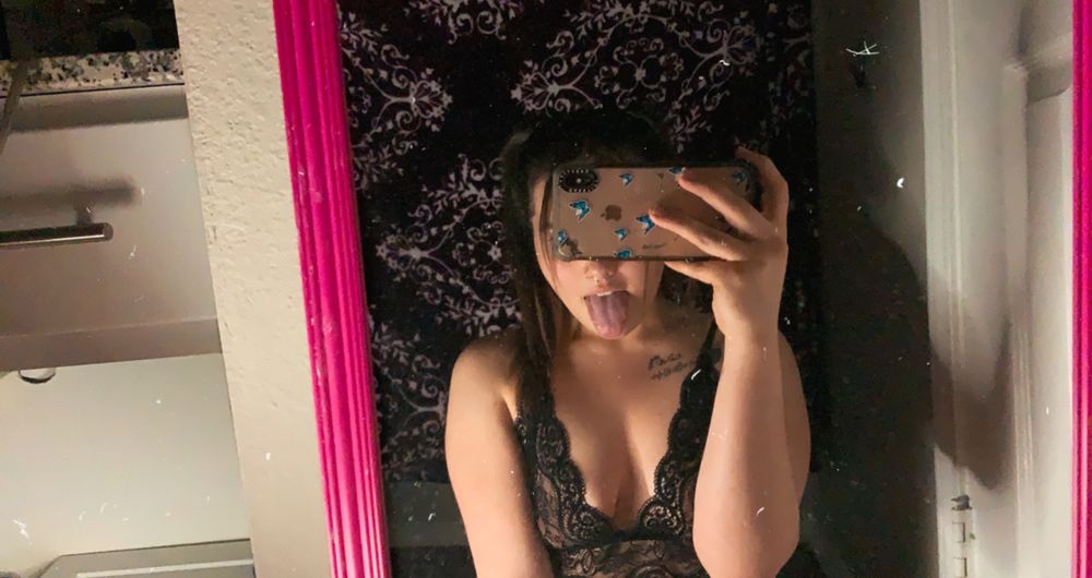 x.x.h0ney.x.x OnlyFans profile picture