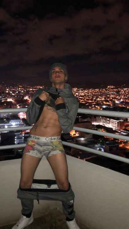 romancr94 OnlyFans picture