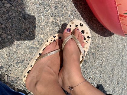 strangeandprettyfeet OnlyFans picture