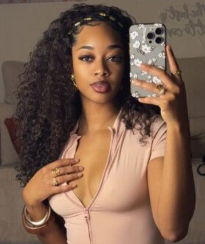 goldnglossvip OnlyFans picture