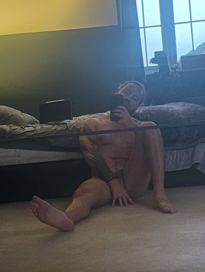 gloryholestraight OnlyFans picture