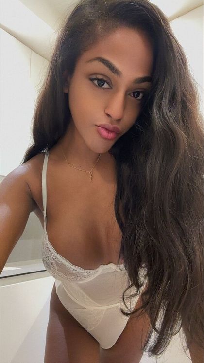 everlyskylar OnlyFans picture