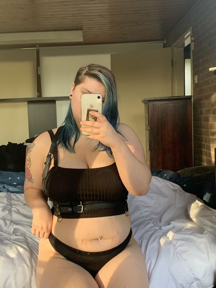 devony OnlyFans picture