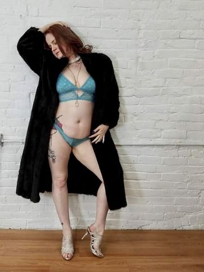 scarlettrose77 OnlyFans picture