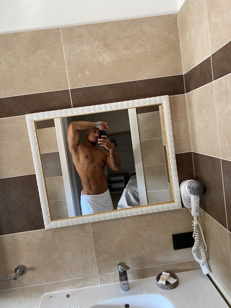 robertgracia OnlyFans profile picture
