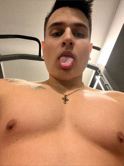 adelmaug OnlyFans picture