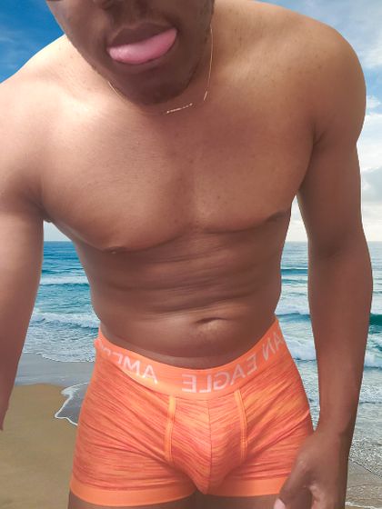 u82000529 OnlyFans picture