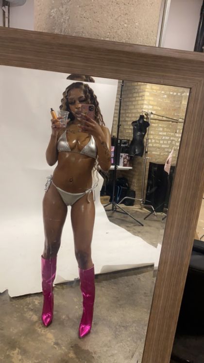 itsscinnamon OnlyFans picture