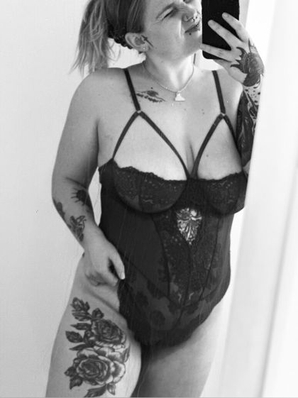 leahsxxx OnlyFans picture