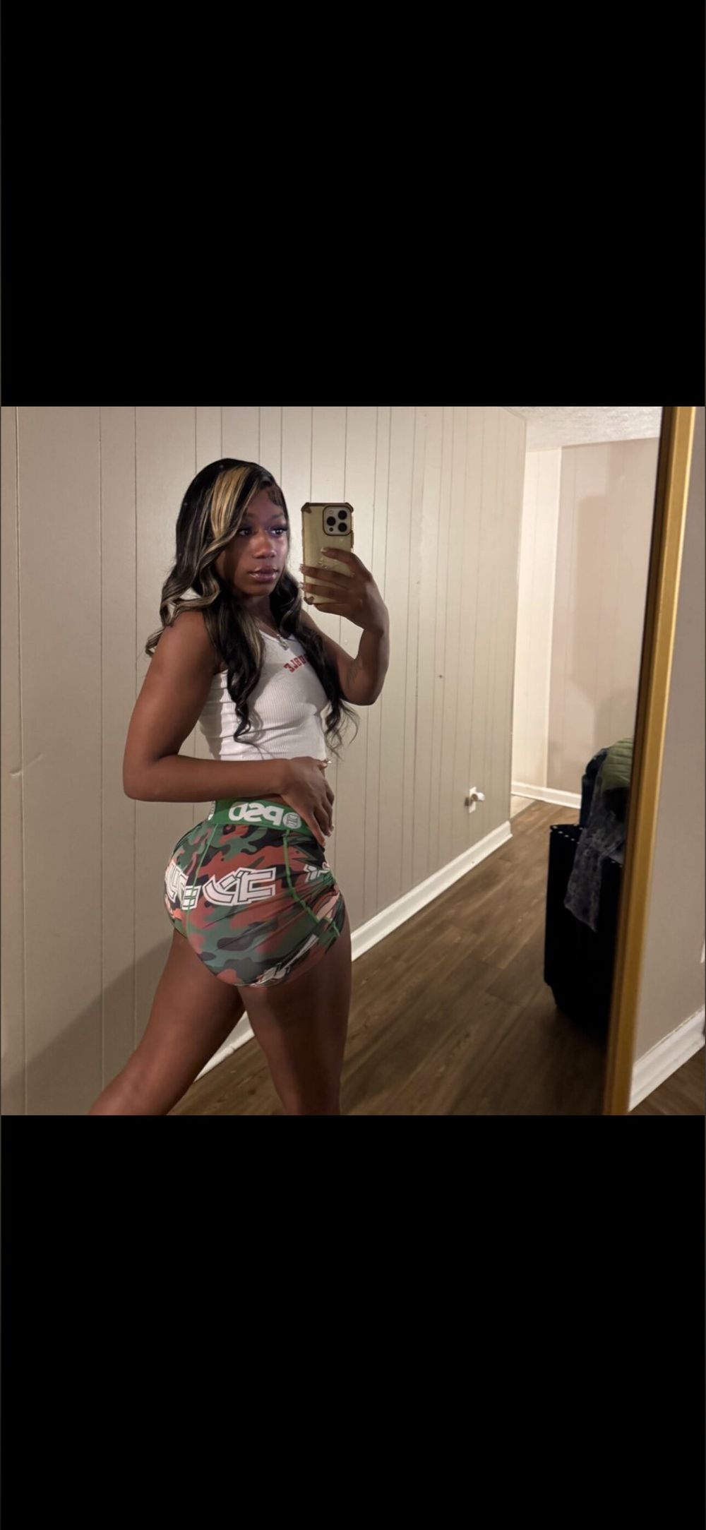 youngnturnt.xx OnlyFans profile picture