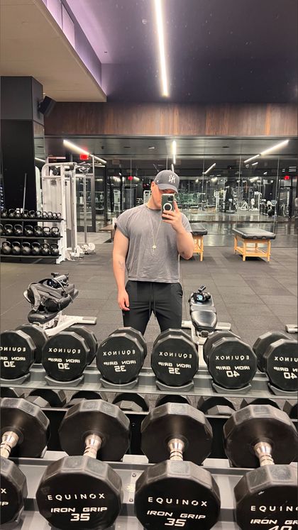 sweatnshadow OnlyFans picture
