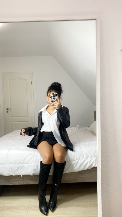 sugartiny OnlyFans picture