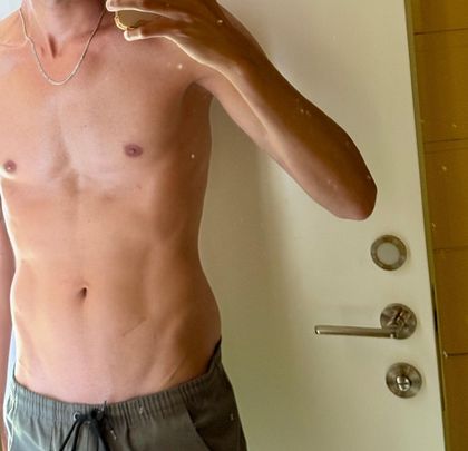 juliandressed OnlyFans picture