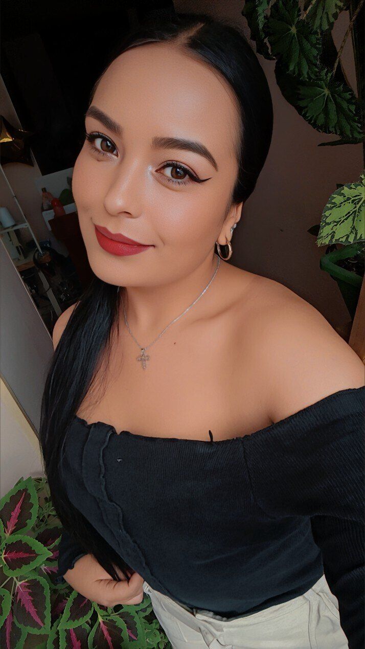 dianis-25 OnlyFans profile picture