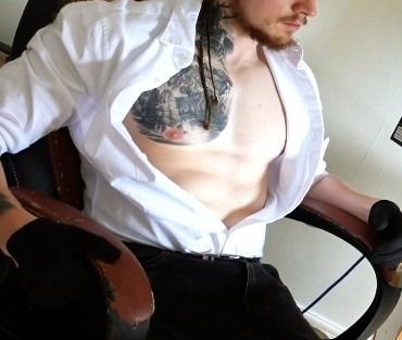 insuredrobe OnlyFans picture